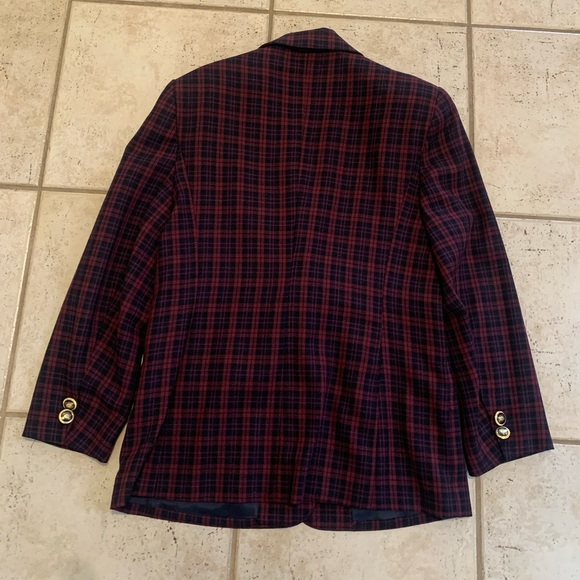 Vintage Karolyne Petite Red & Navy Plaid Blazer, Gold Buttons, Size Small - Picture 4 of 9